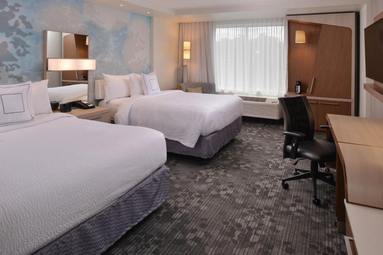 Courtyard By Marriott Boston Littleton Ξενοδοχείο Εξωτερικό φωτογραφία