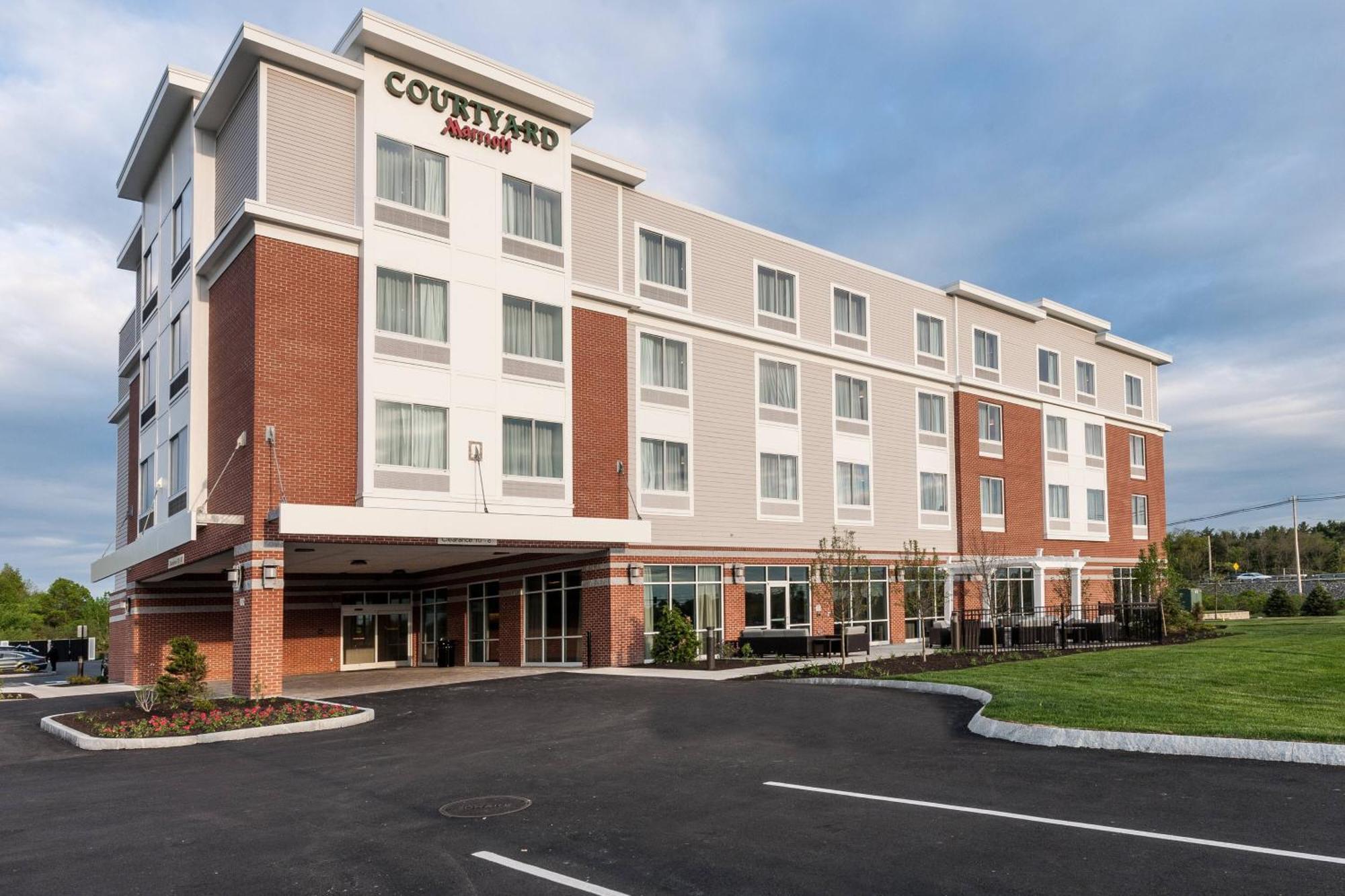 Courtyard By Marriott Boston Littleton Ξενοδοχείο Εξωτερικό φωτογραφία
