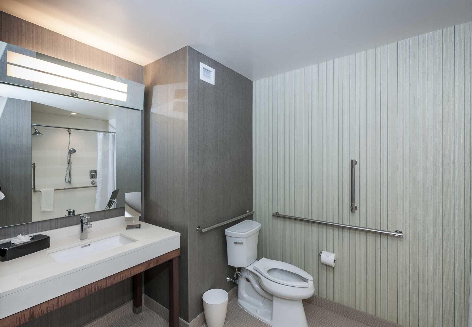 Courtyard By Marriott Boston Littleton Ξενοδοχείο Εξωτερικό φωτογραφία